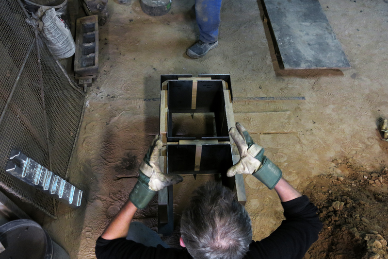 Illustration for article titled Casting Molten Metal On Wood With a Hungarian Design Master